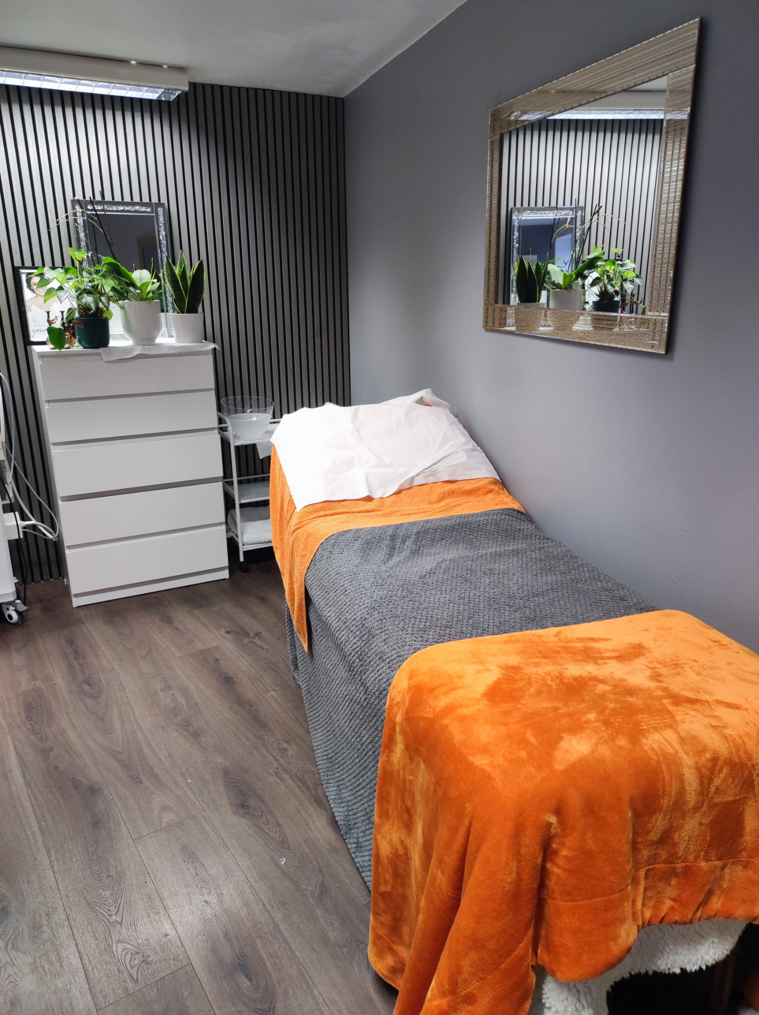 Laser Teeth Whitening Leeds